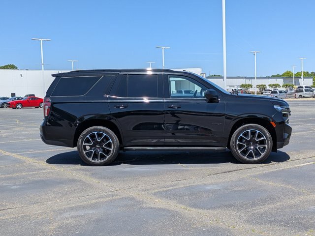 Used 2021 Chevrolet Tahoe RST w/ Rear Media and Nav Package AWD/4WD image 3