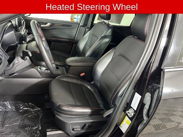 Certified 2025 Ford Escape ST-Line Select AWD/4WD image 11
