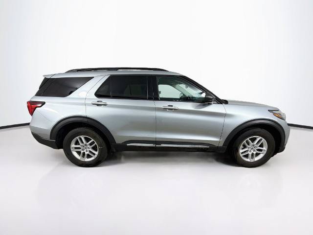 Certified 2025 Ford Explorer Active AWD/4WD image 4