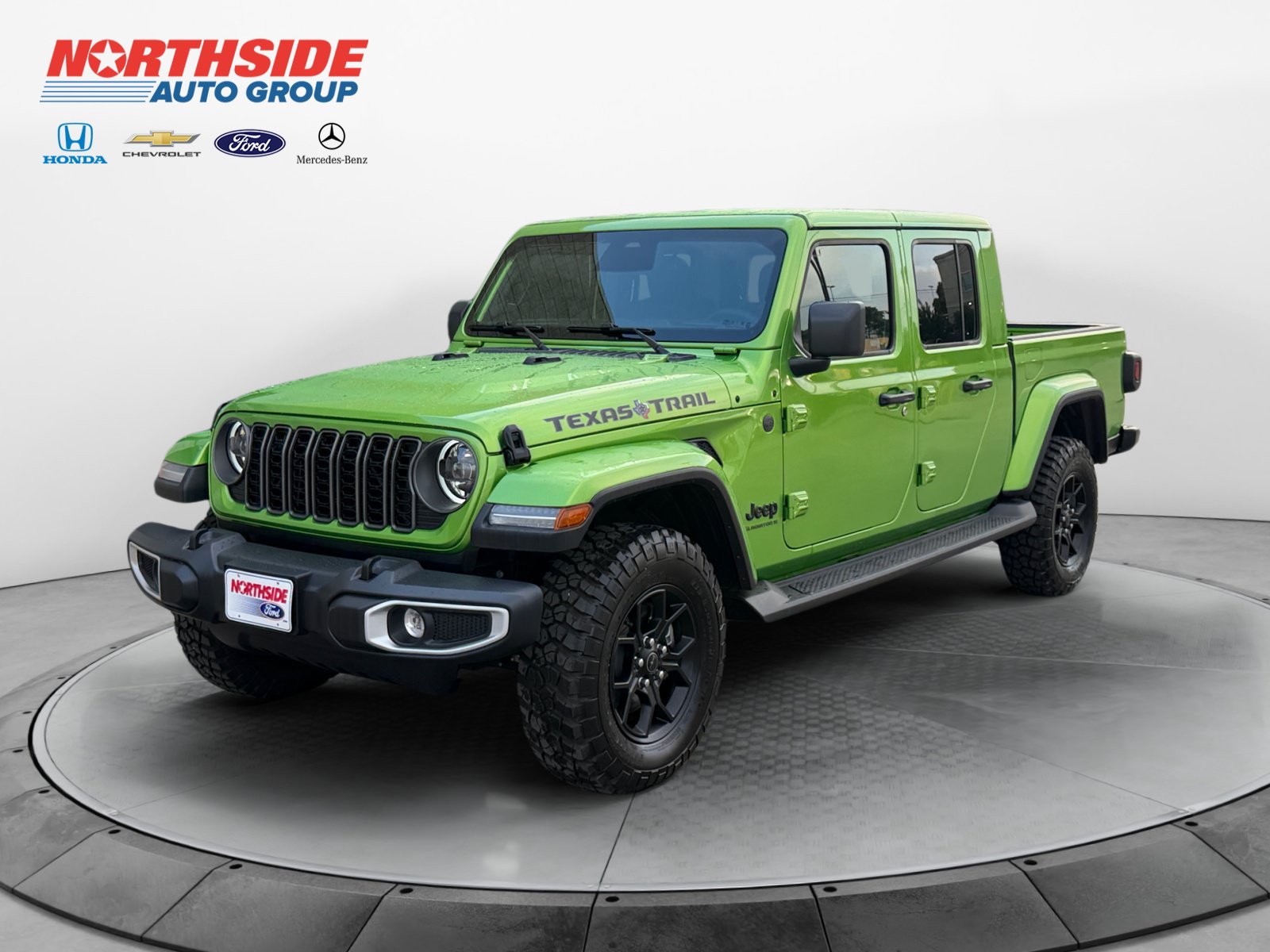 Used 2026 Jeep Gladiator Sport AWD/4WD image 3