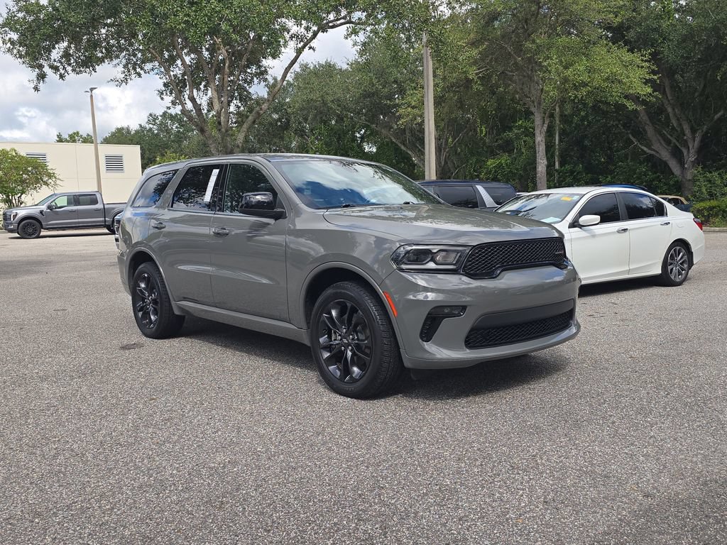 Used 2021 Dodge Durango SXT AWD/4WD image 2