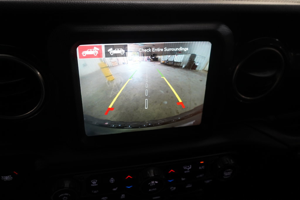 Used 2021 Jeep Wrangler Unlimited Rubicon w/ Trailer Tow Package AWD/4WD image 40