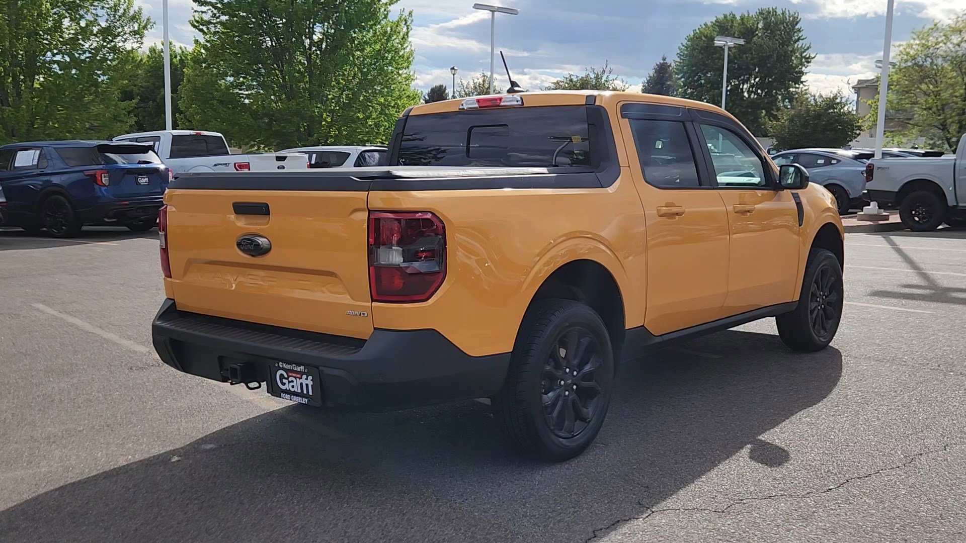 Certified 2023 Ford Maverick Lariat w/ Lariat Luxury Package AWD/4WD image 16