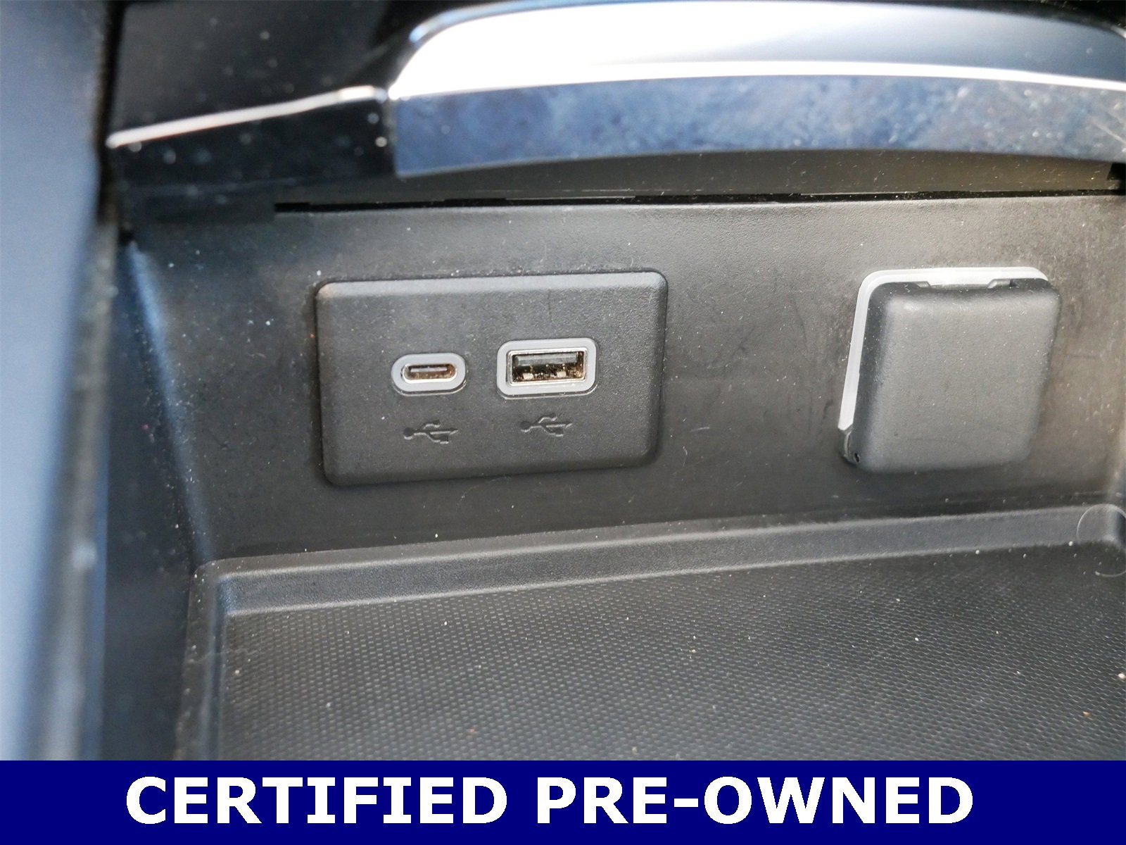 Used 2023 Buick Envision Essence w/ Sport Touring Package image 27