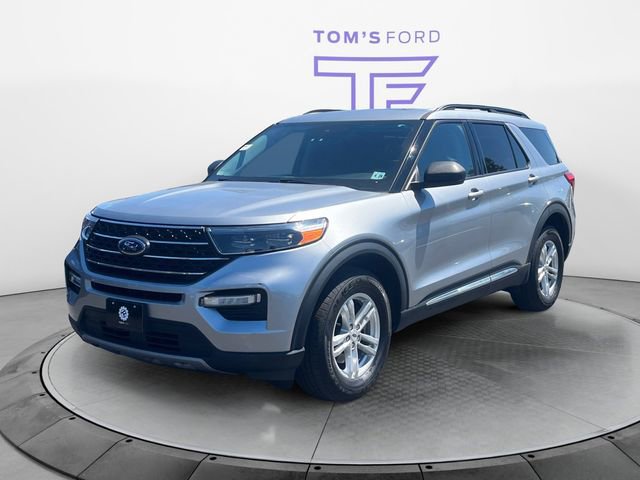 Certified 2022 Ford Explorer XLT w/ Equipment Group 202A
