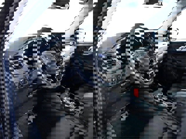 Certified 2025 Ford Escape Platinum image 16