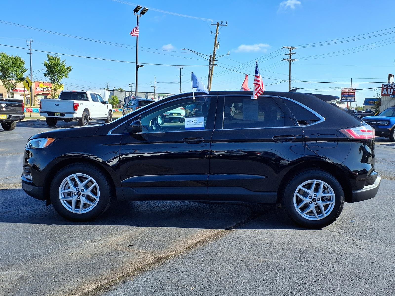 Certified 2024 Ford Edge SEL w/ Convenience Package AWD/4WD image 24