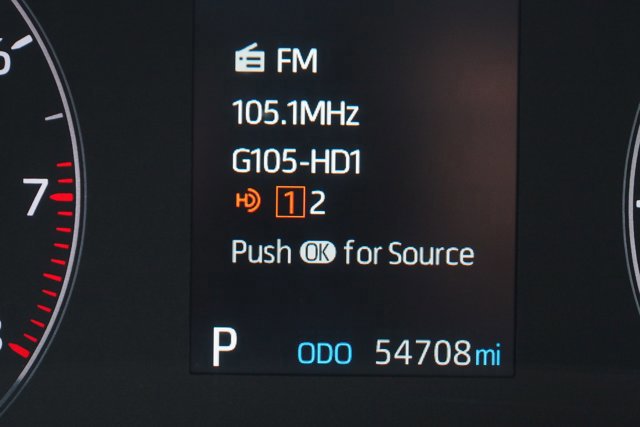 Used 2024 Toyota Corolla LE image 30