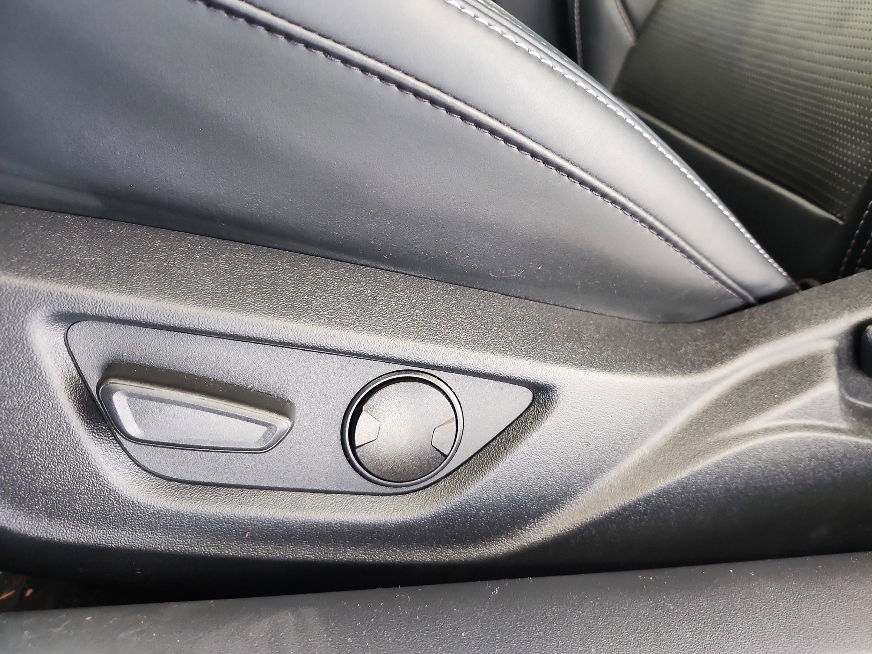 Certified 2024 Ford Mustang GT Premium w/ GT Performance Package image 18