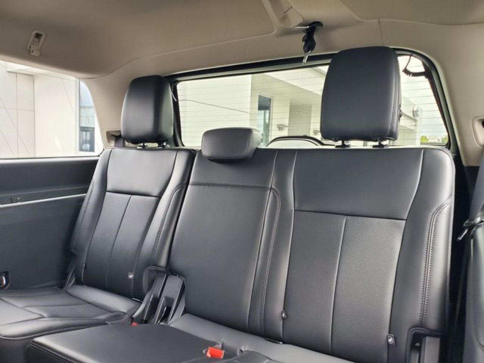 Certified 2023 Ford Expedition XLT RWD image 32