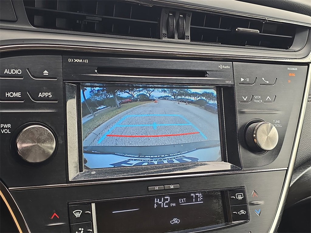 Used 2018 Toyota Avalon XLE image 21