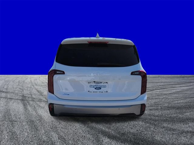 Used 2025 Kia Telluride LX FWD image 5