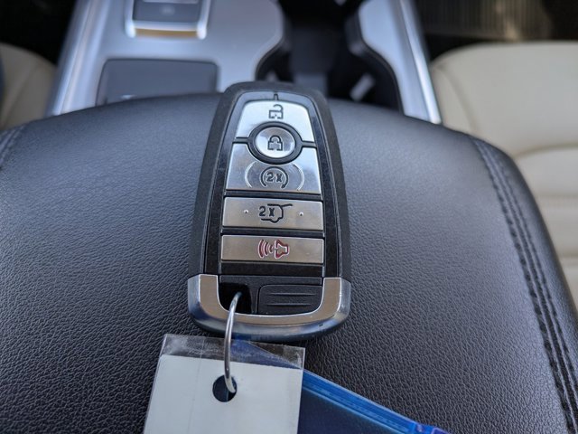 Certified 2022 Ford Edge SEL w/ Convenience Package image 30