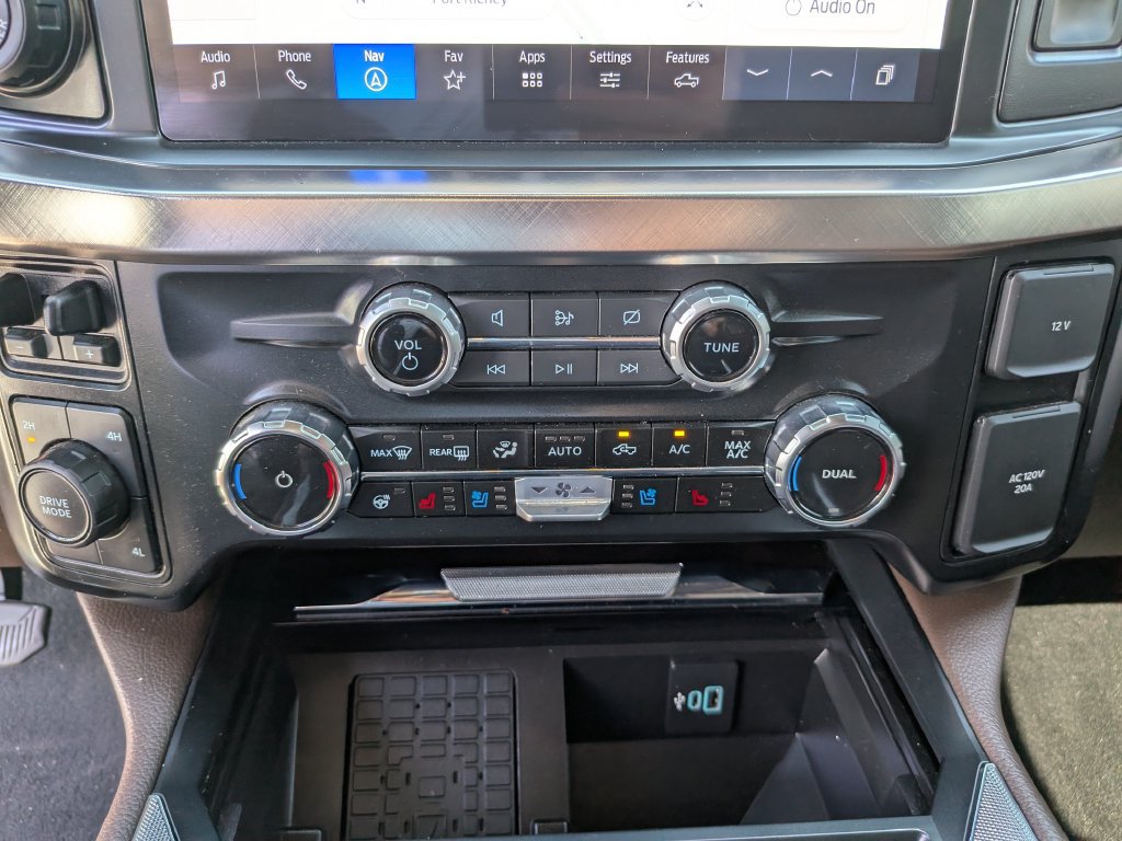 Certified 2024 Ford F350 King Ranch AWD/4WD image 31
