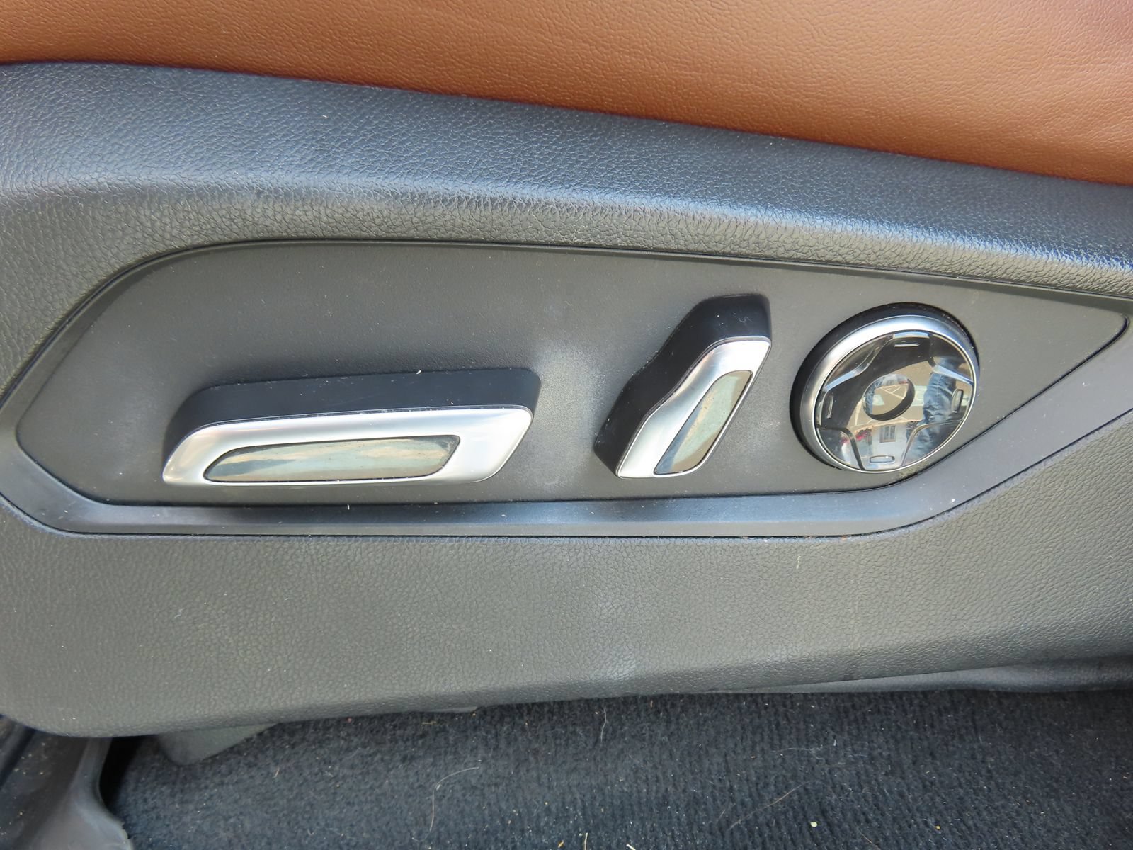 Used 2022 Acura MDX SH-AWD w/ Technology Package image 29