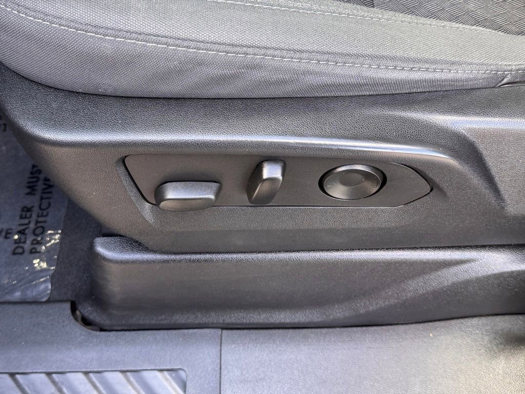 Used 2023 Chevrolet Tahoe LS image 18