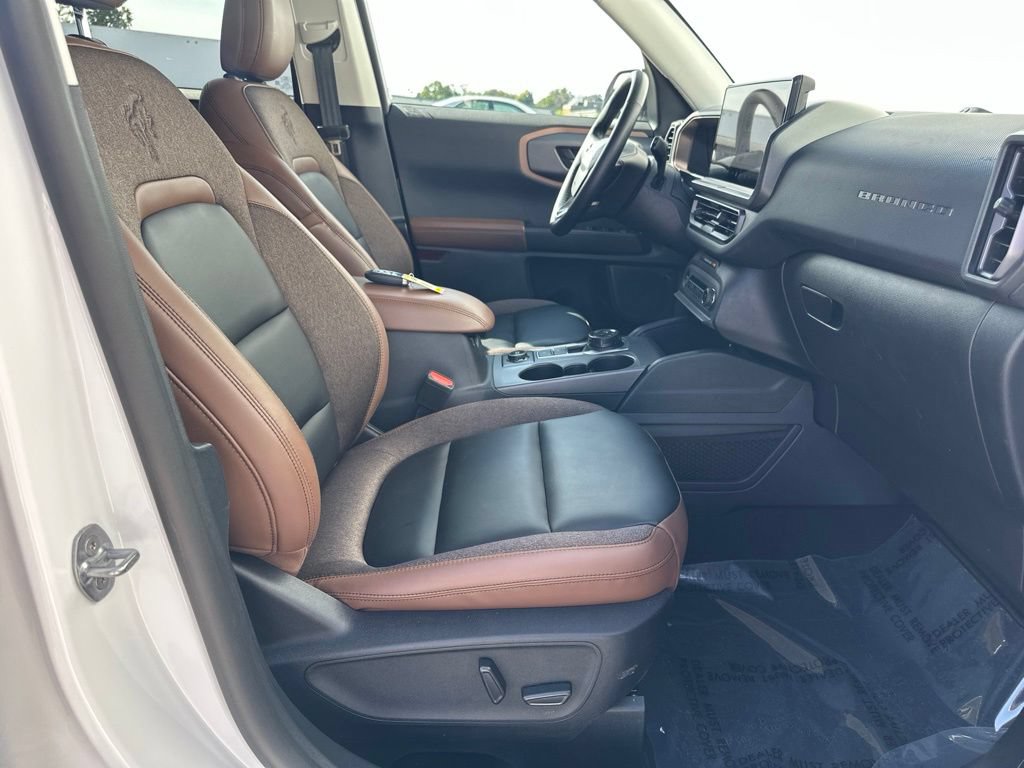 Certified 2025 Ford Bronco Sport Outer Banks w/ Outer Banks Tech Package+ AWD/4WD image 32