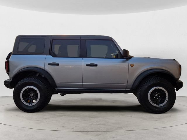 Certified 2023 Ford Bronco Badlands w/ Sasquatch Package AWD/4WD image 4
