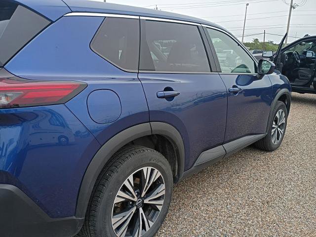 Used 2023 Nissan Rogue SV FWD image 5