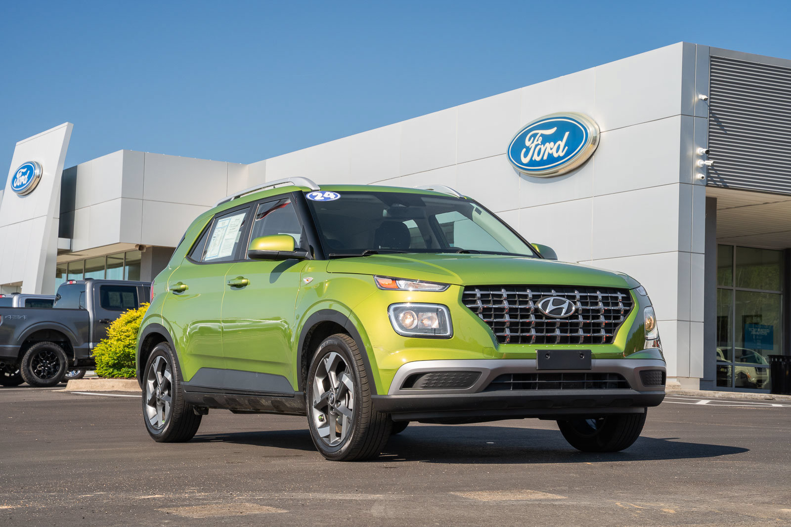 Used 2024 Hyundai Venue SEL