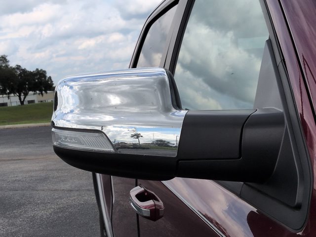 Used 2022 RAM 1500 Laramie AWD/4WD image 12