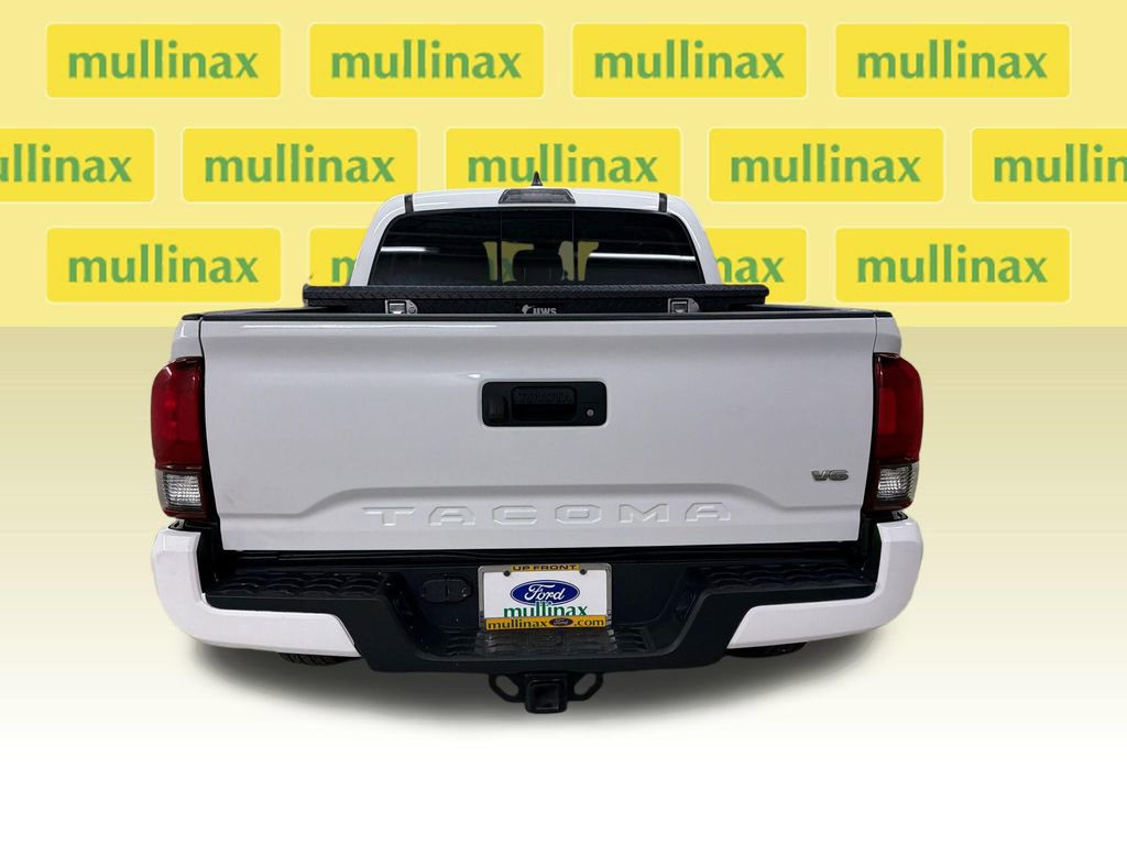 Used 2023 Toyota Tacoma SR5 w/ Technology Package RWD image 7