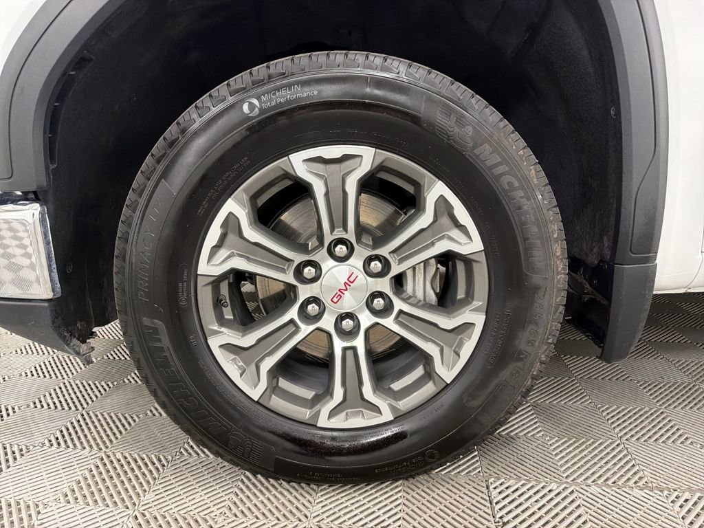 Used 2025 GMC Sierra 1500 SLT image 15