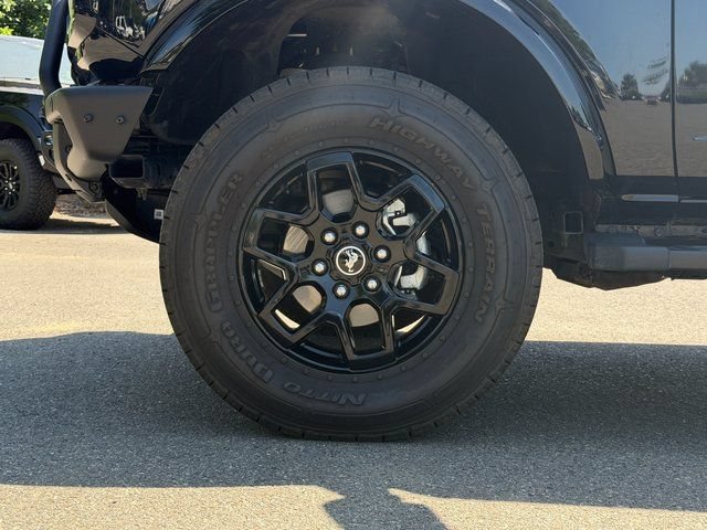 Certified 2024 Ford Bronco Outer Banks AWD/4WD image 28