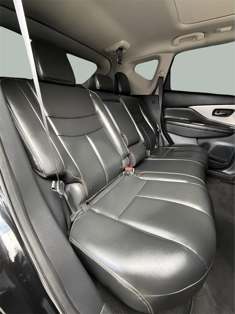 Used 2020 Nissan Murano SV w/ Premium Package image 22
