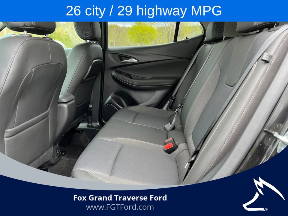 Used 2023 Buick Encore GX Preferred w/ Cold Weather Comfort Package AWD/4WD image 4