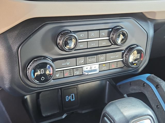 Certified 2023 Ford Bronco Wildtrak AWD/4WD image 19