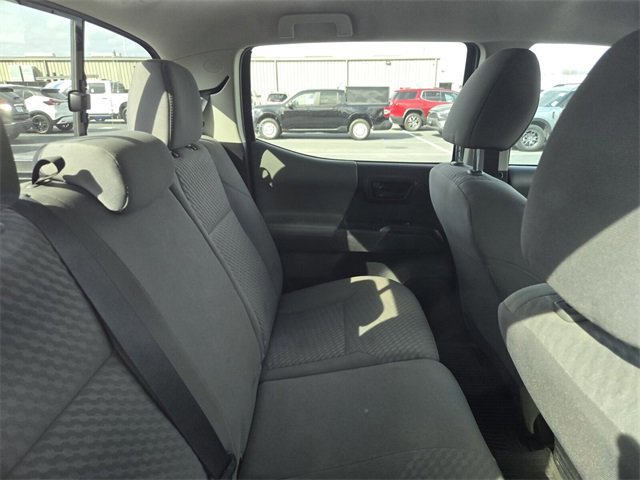 Used 2022 Toyota Tacoma SR image 11