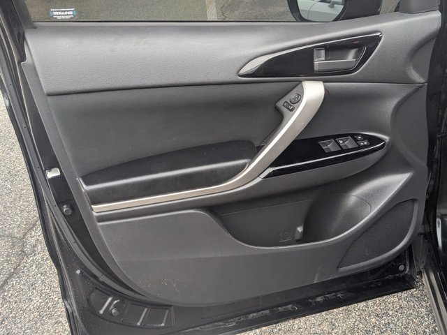 Used 2024 Mitsubishi Eclipse Cross LE image 11