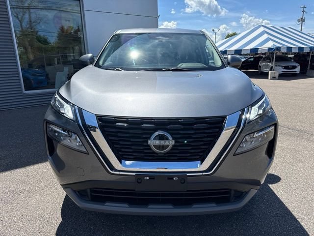 Used 2023 Nissan Rogue SV AWD/4WD image 3