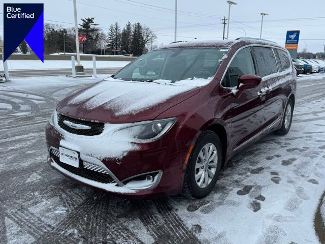 Used 2018 Chrysler Pacifica Touring-L Plus image 1