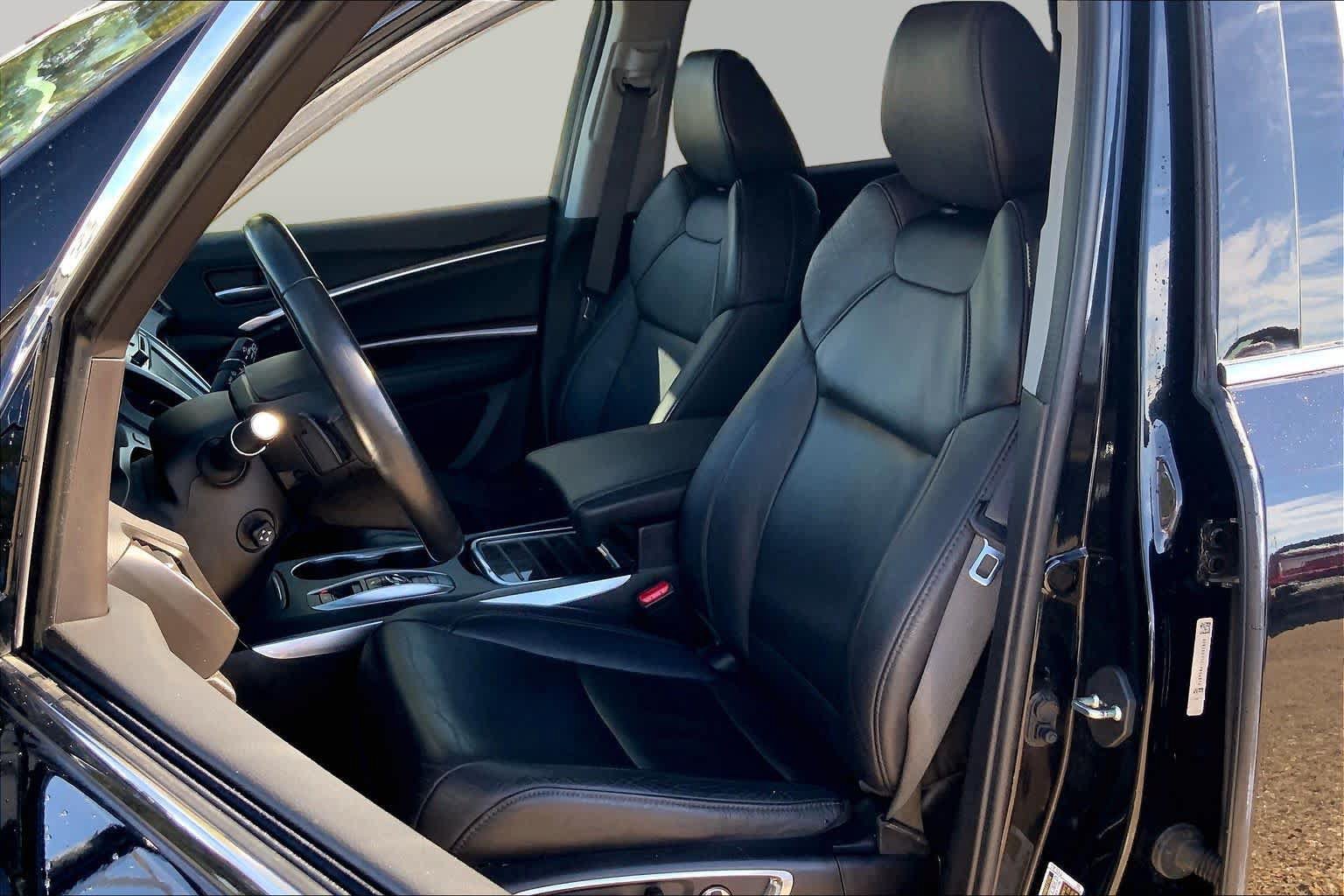 Used 2020 Acura MDX SH-AWD image 8