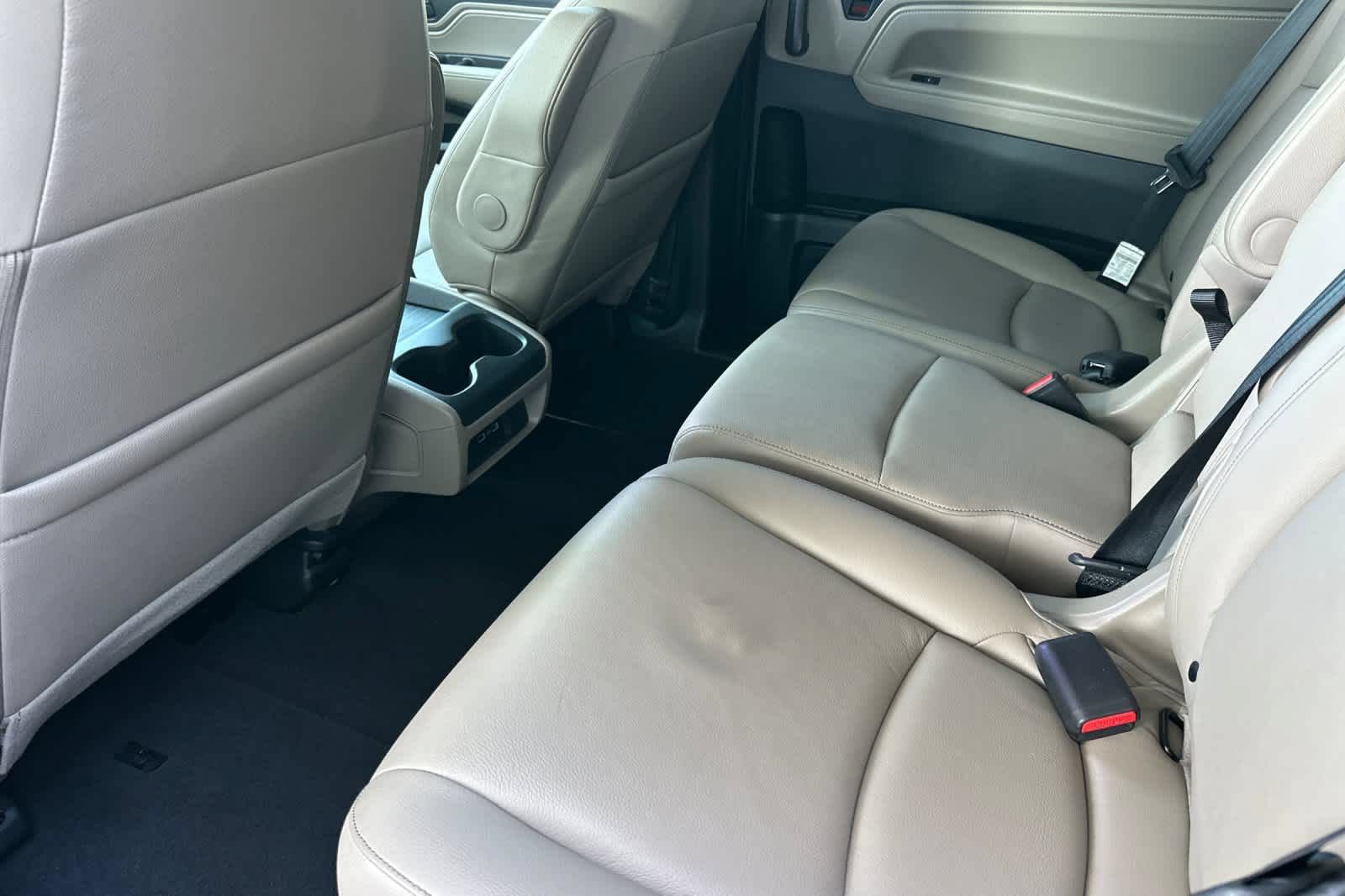 Used 2023 Honda Odyssey EX-L image 4