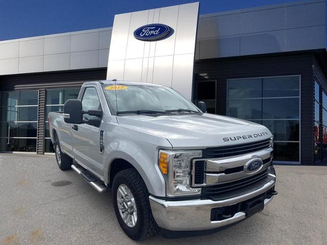 Certified 2017 Ford F250 XLT image 1