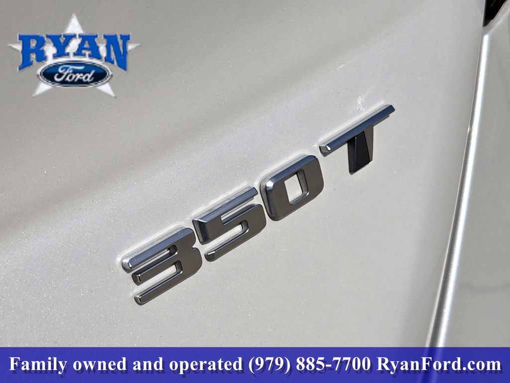 Used 2021 Cadillac CT4 Premium Luxury RWD image 17