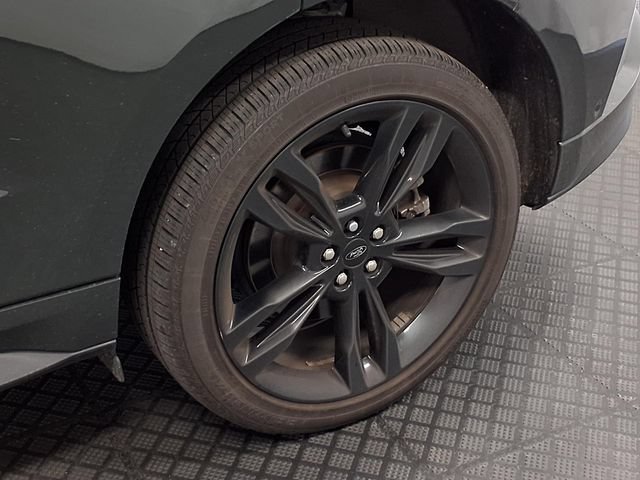 Certified 2023 Ford Edge ST w/ Equipment Group 401A AWD/4WD image 13