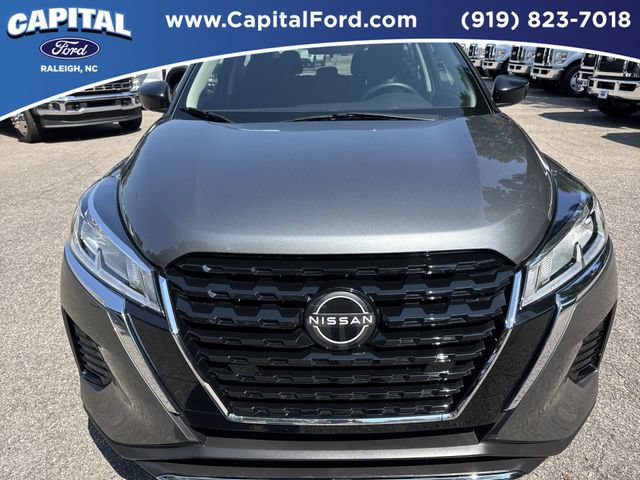 Used 2025 Nissan Kicks Play S FWD image 10