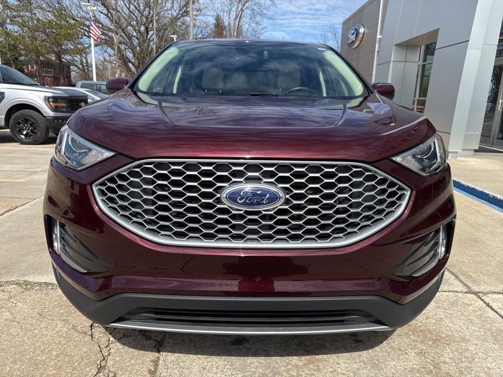 Certified 2023 Ford Edge SEL w/ Convenience Package AWD/4WD image 8