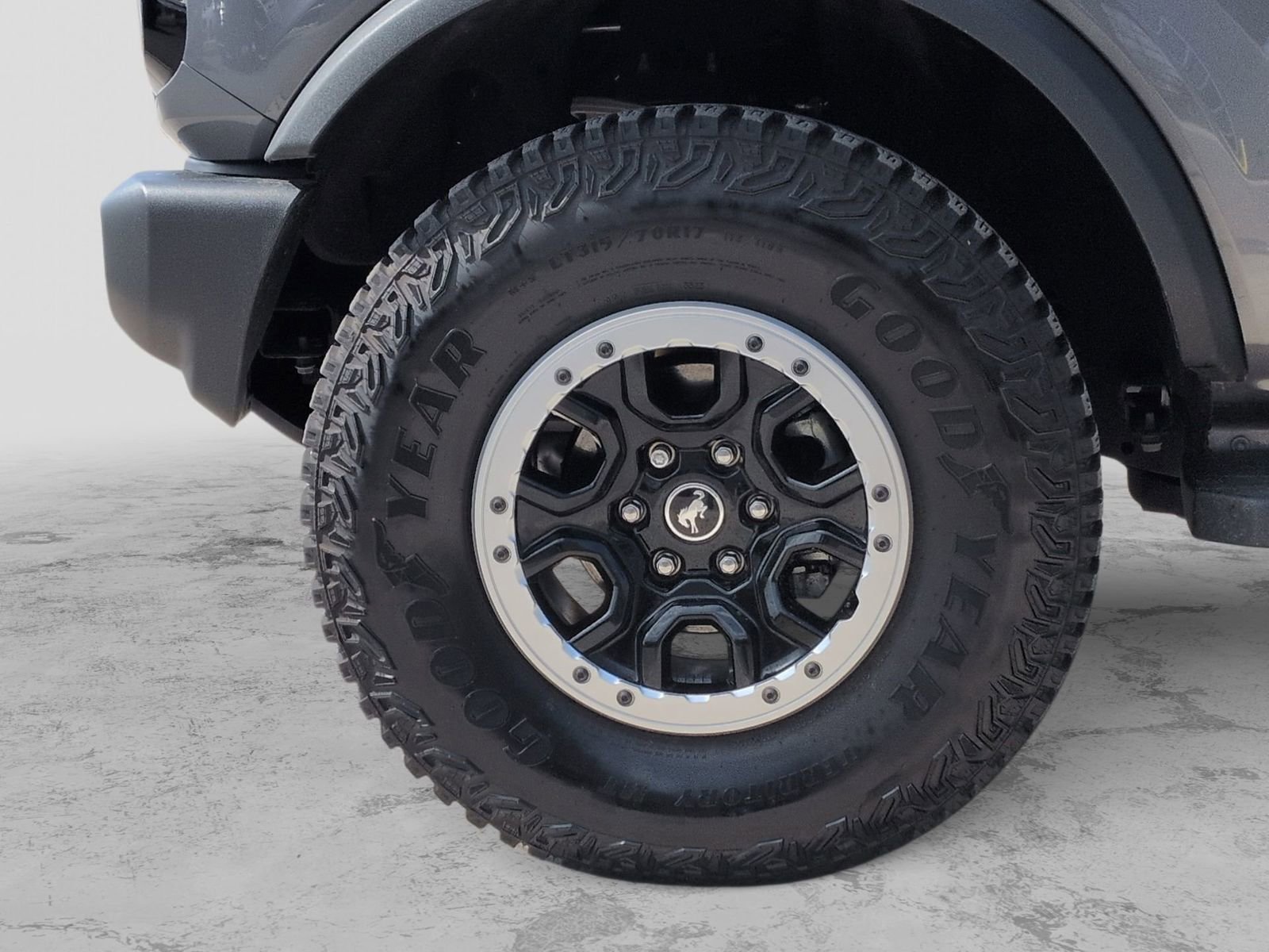 Certified 2023 Ford Bronco Outer Banks w/ Sasquatch Package image 17