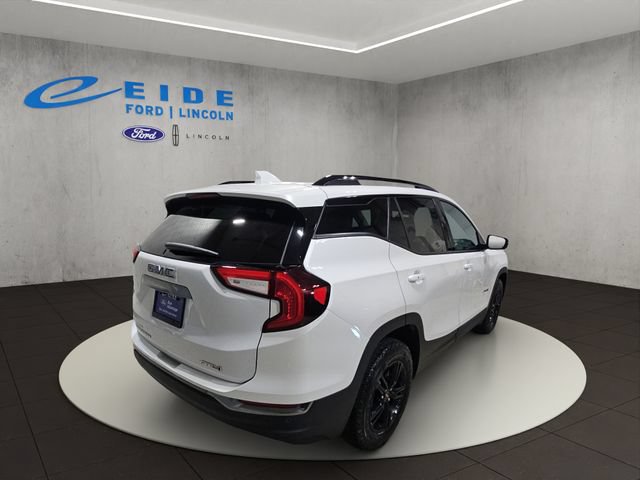 Used 2023 GMC Terrain AT4 w/ Tech Package AWD/4WD image 9