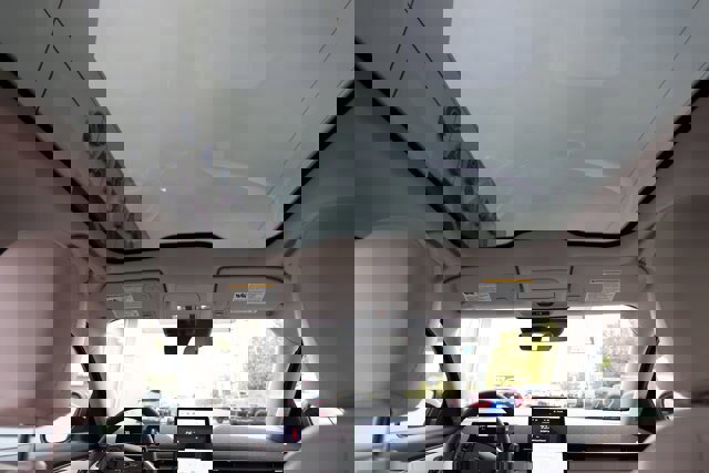 Certified 2025 Ford Mustang Mach-E Premium image 12