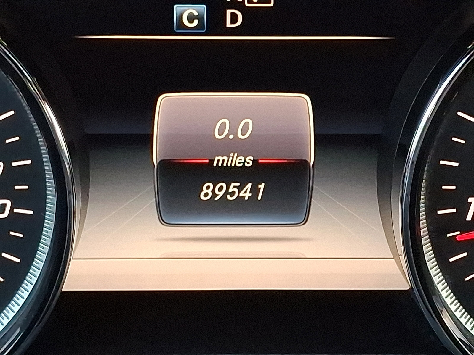 Used 2018 Mercedes-Benz E 300 4MATIC image 24