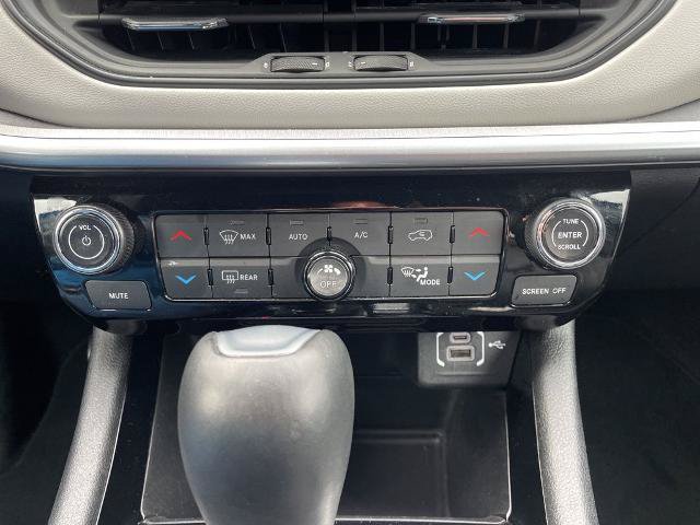 Used 2025 Jeep Compass Limited AWD/4WD image 20
