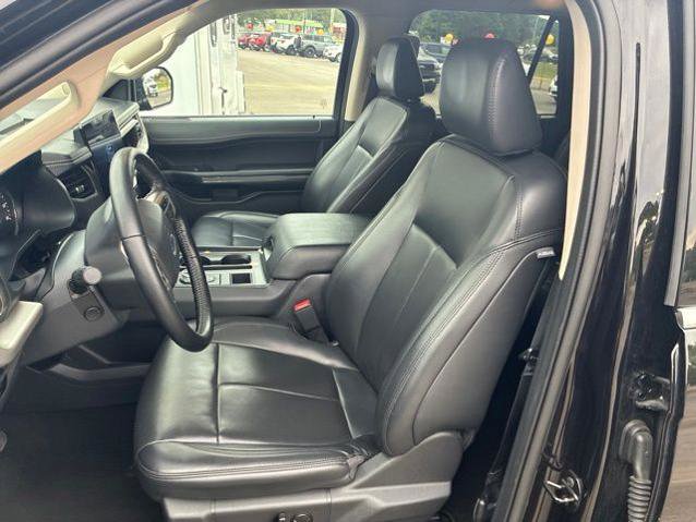 Certified 2024 Ford Expedition Max XLT RWD image 24