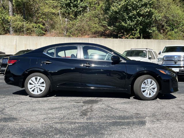 Used 2025 Nissan Sentra S FWD image 2