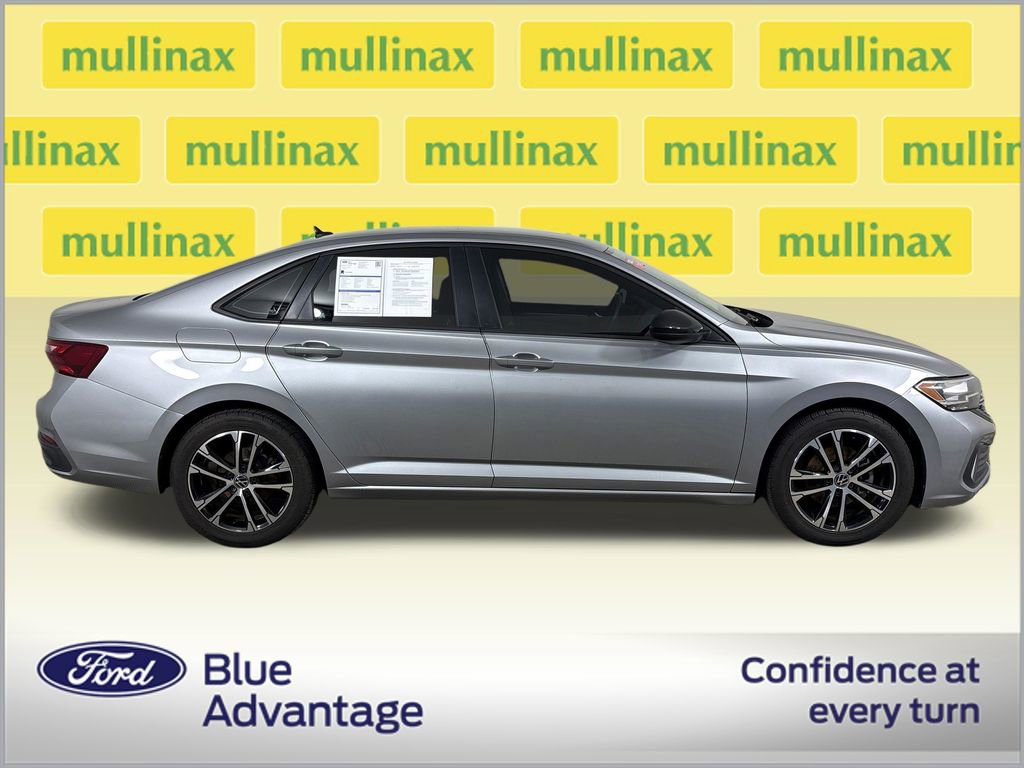 Used 2022 Volkswagen Jetta Sport FWD video 2